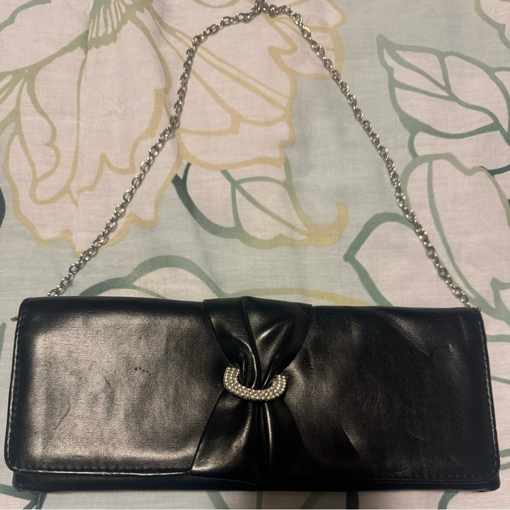 - - Black evening clutch EUC